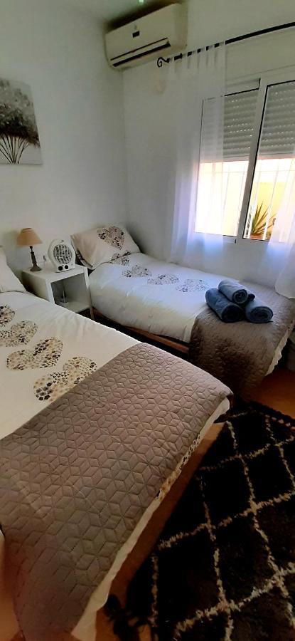Cozy & Bright Apartment, Villamartin, Orihuela Costa エクステリア 写真