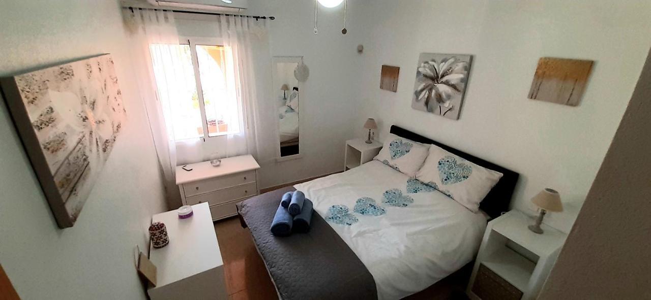 Cozy & Bright Apartment, Villamartin, Orihuela Costa エクステリア 写真